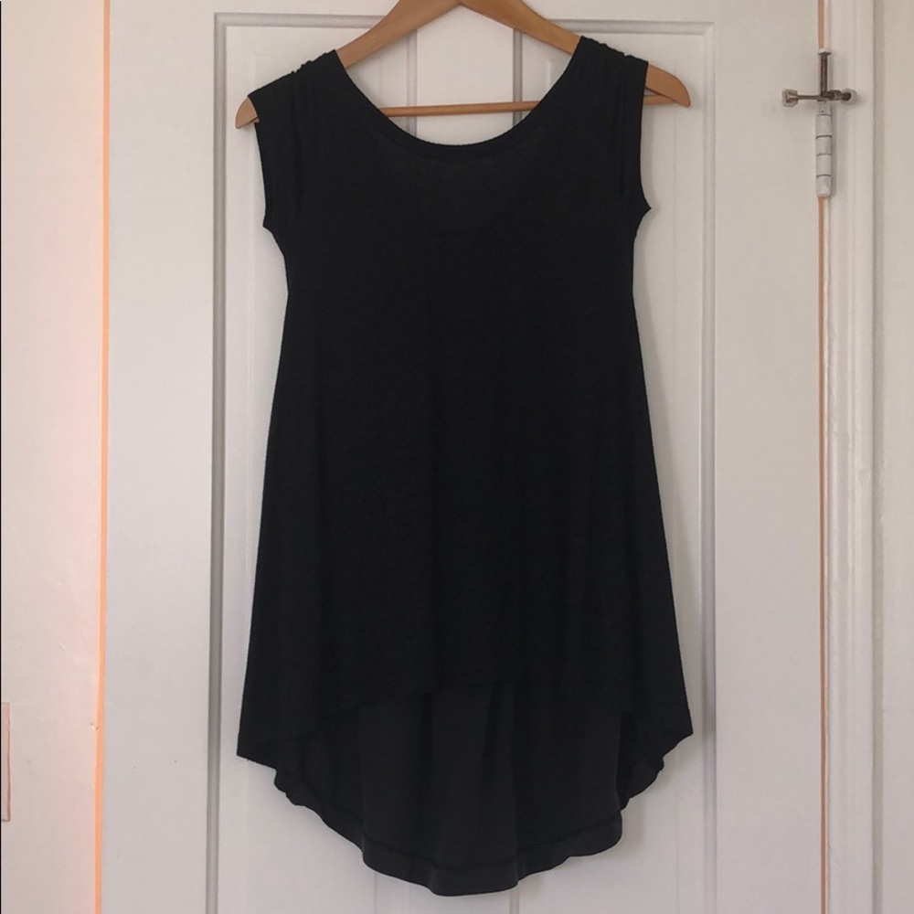 WOMENS LULULEMON TANK TOP SWEATER!